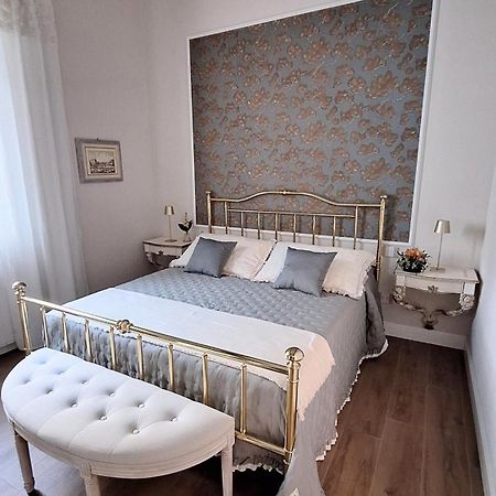 Messer Niccolo - Apartment In フィレンツェ エクステリア 写真